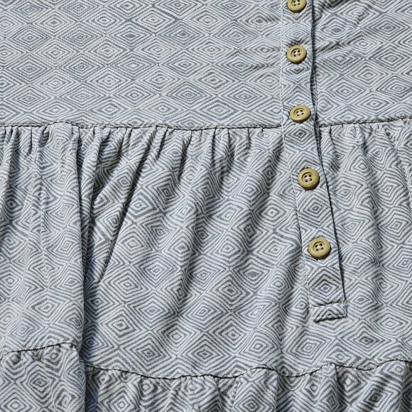 The Woods by Kate Quinn Grey Button Down Batik Shoulder Tie Tiered Tank XXL - Picture 2 of 5